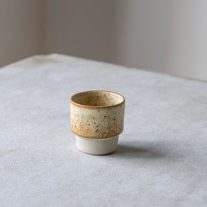 Oda Æggebæger - Brun