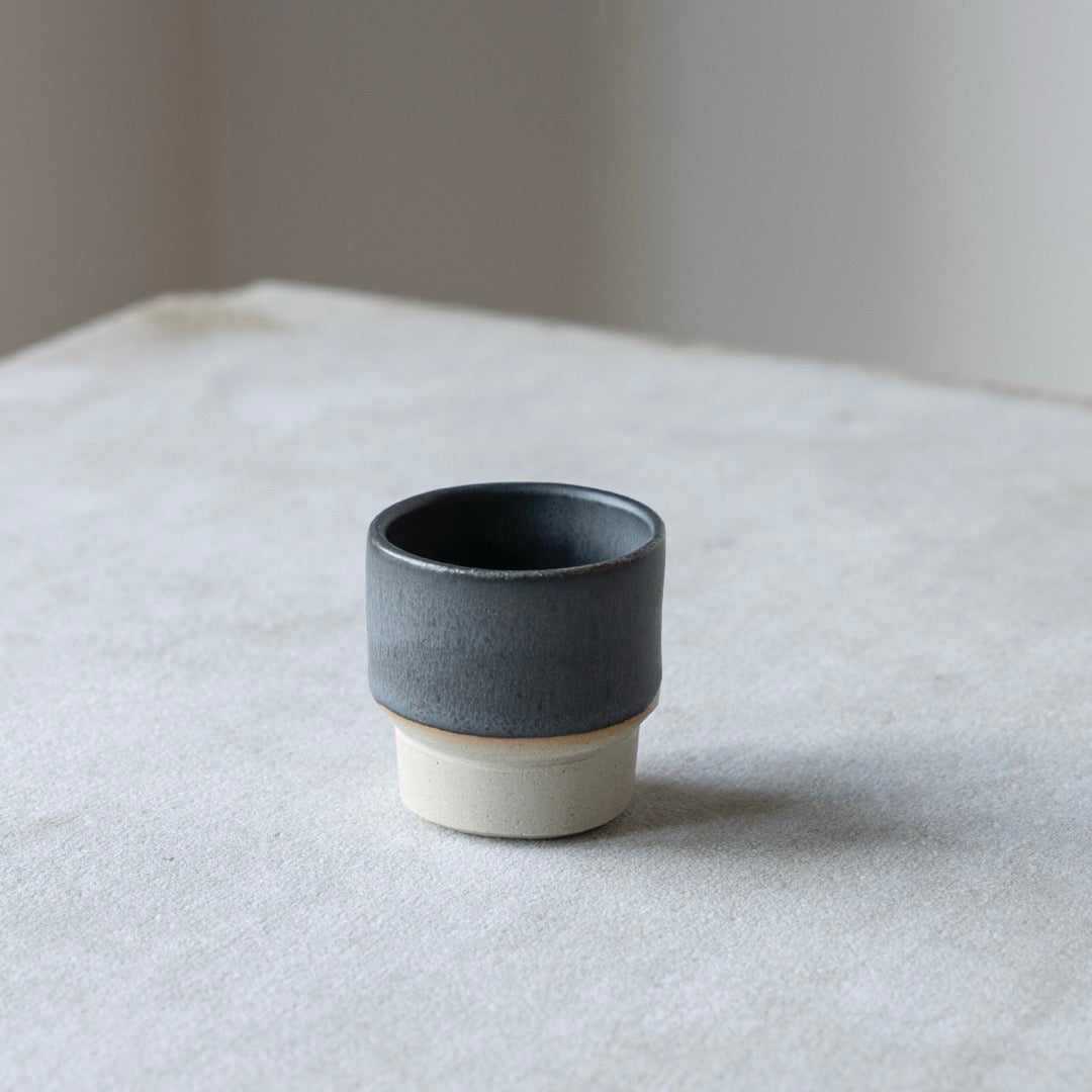 Oda Æggebæger - Blå