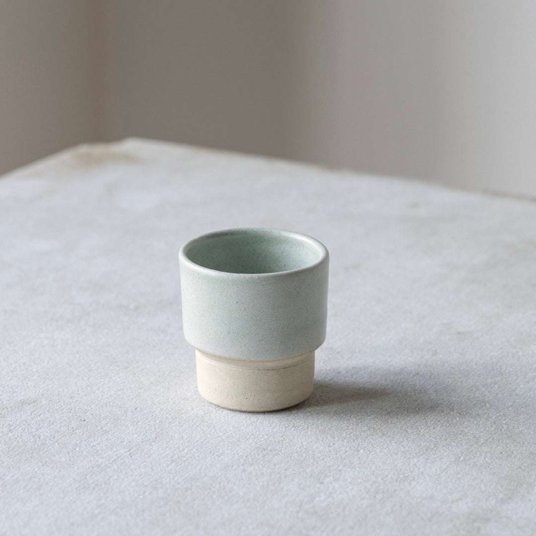 Oda Æggebæger - Mint