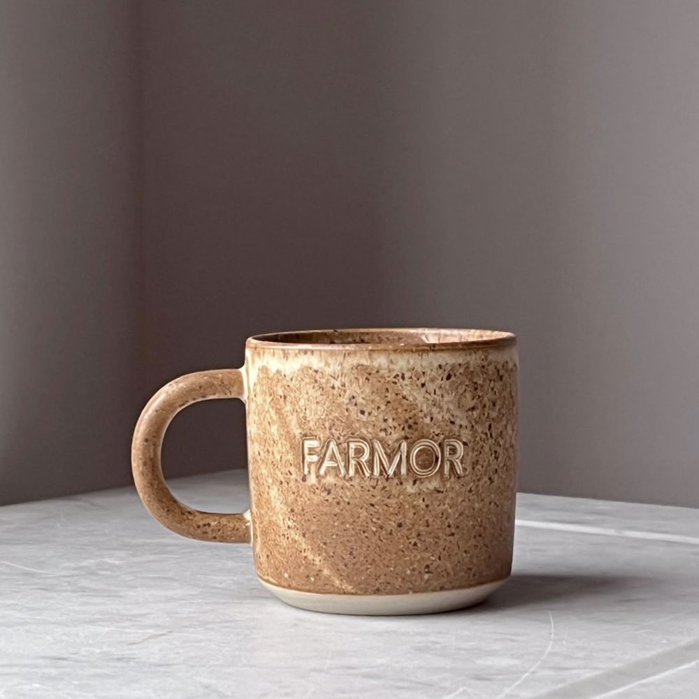 Oda Farmor Mug  - brown - 1